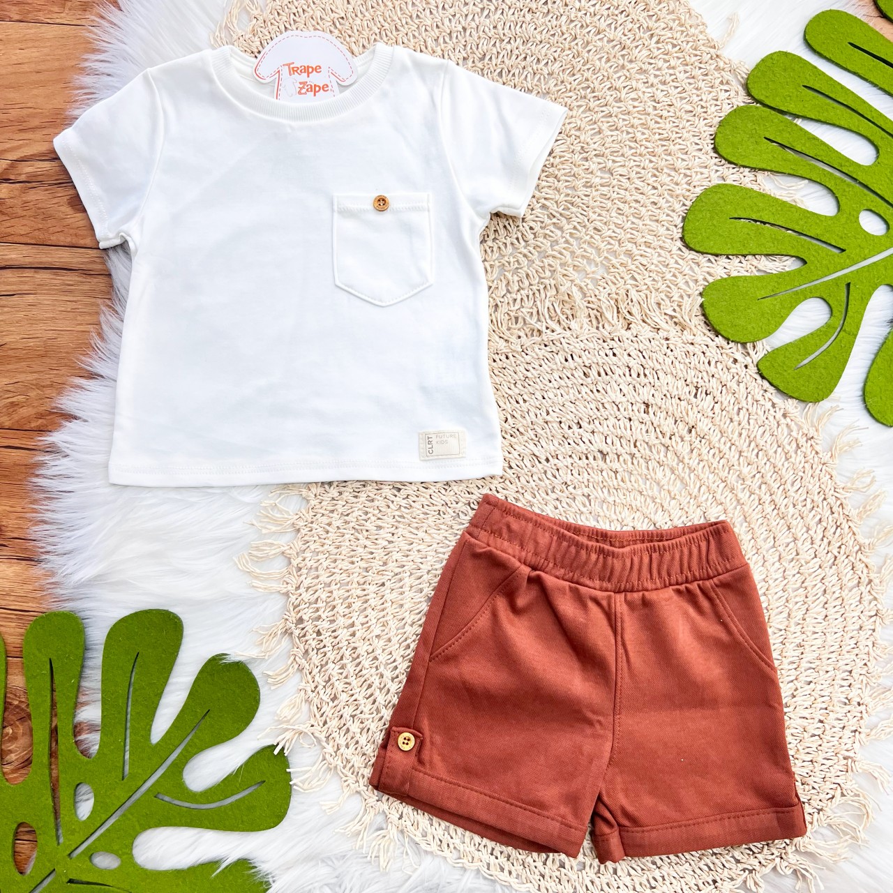  Conj. Camiseta com Bolsinho e Bermuda - Off White e Ferrugem